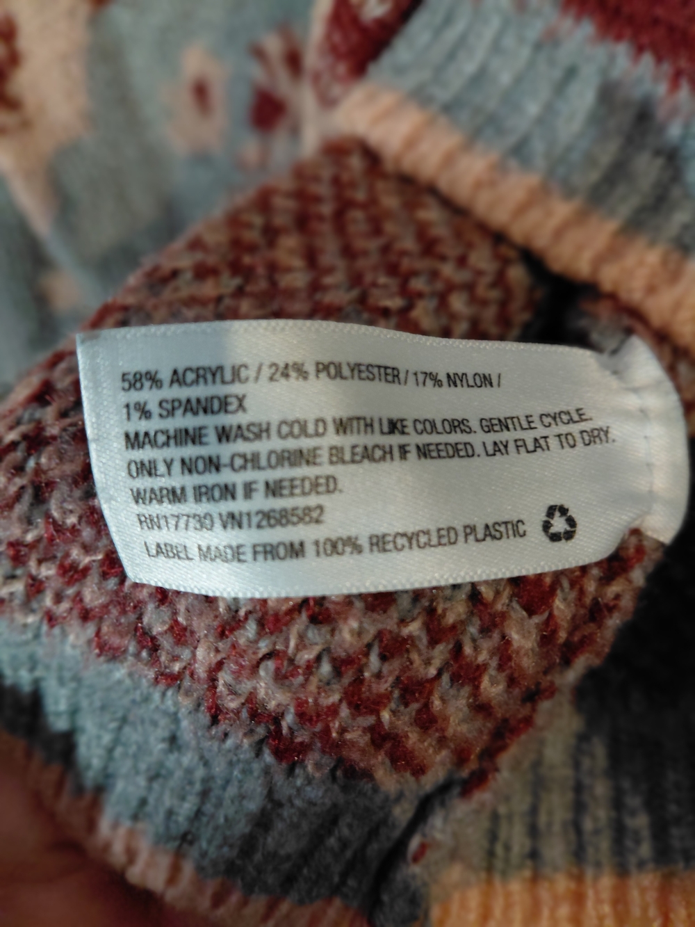 Knox Rose Gray Crewneck Sweater with Pink and Burgundy Floral - Picture 6 of 9